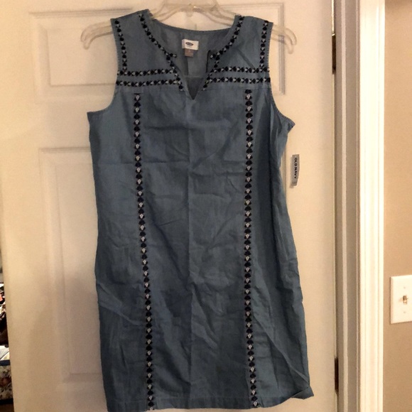Old Navy Dresses & Skirts - ⭐️ 5/$20 ⭐️ Old Navy Denim Dress